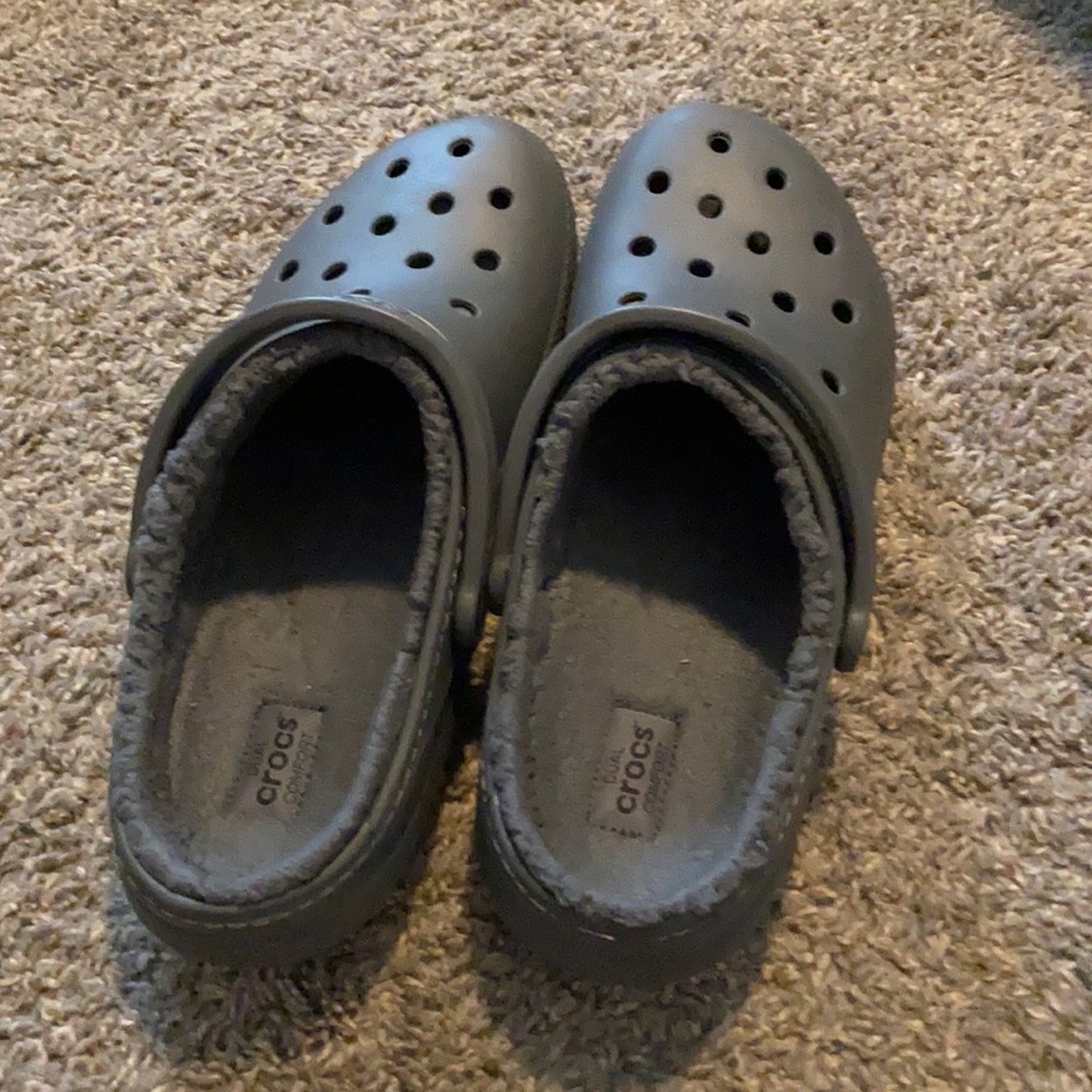 Men’s Crocs fur lined